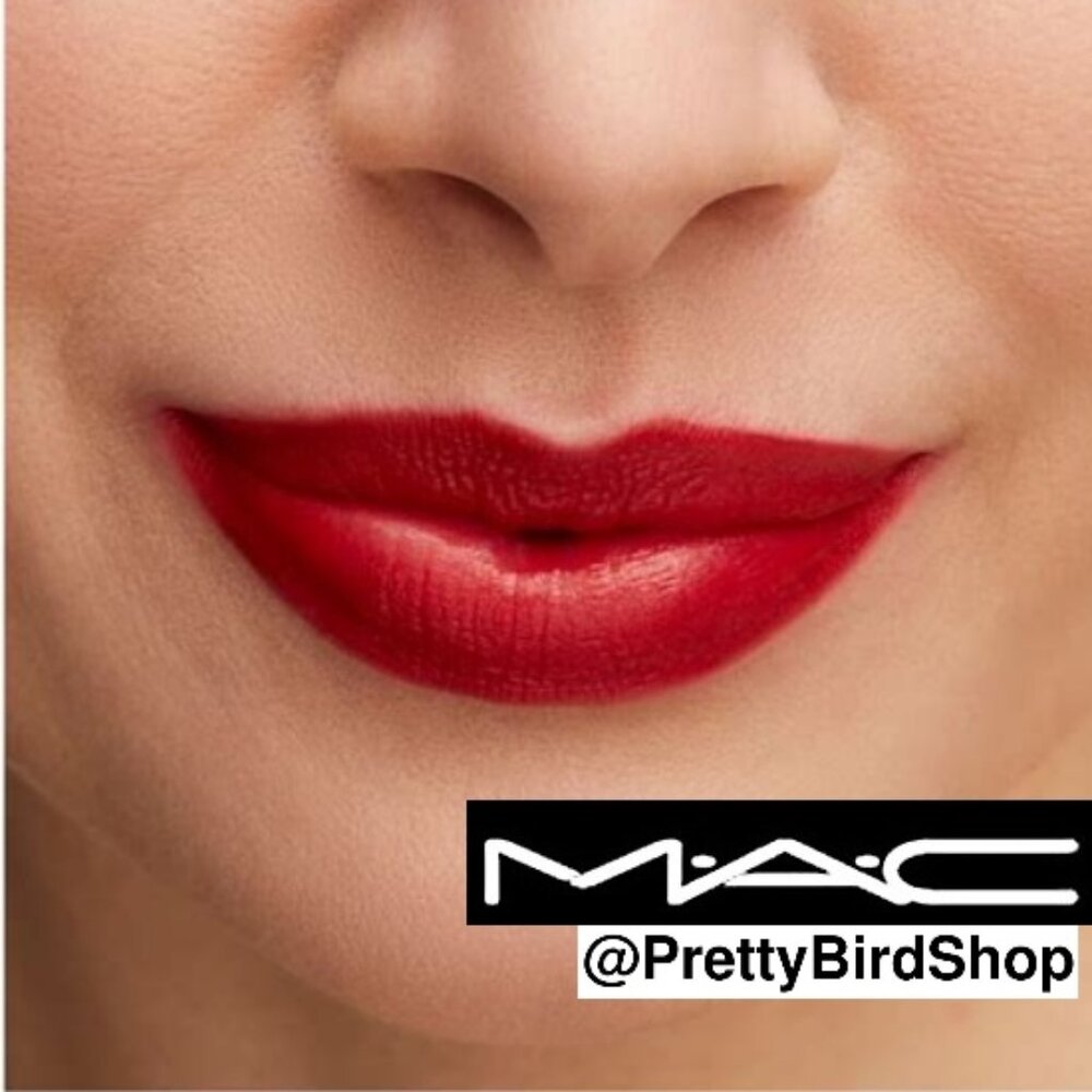 Last one! MAC fLUSTered 557 Lipstick NIB Lustreglass